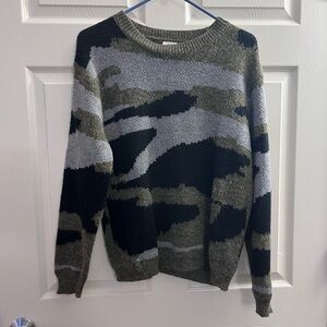 Women’s sweater